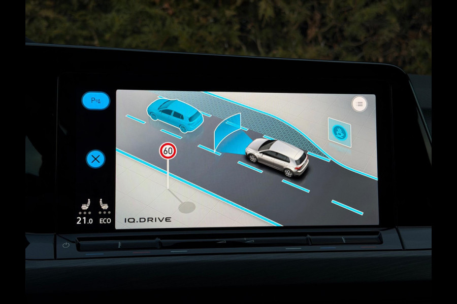 Volkswagen Golf 1.4 eHybrid Style Camera CarPlay IQ