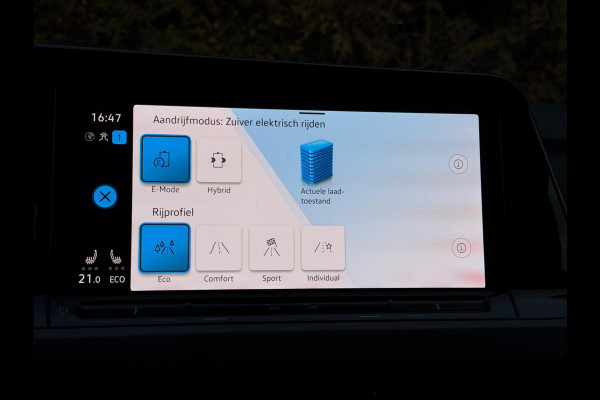 Volkswagen Golf 1.4 eHybrid Style Camera CarPlay IQ