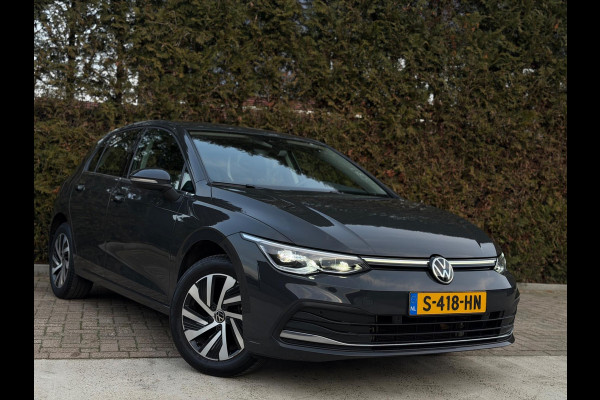 Volkswagen Golf 1.4 eHybrid Style Camera CarPlay IQ