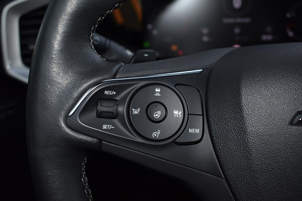 Opel Mokka 1.2 Turbo 130PK Aut. Ultimate | LED | Carplay | Camera | Keyless | Incl. garantie