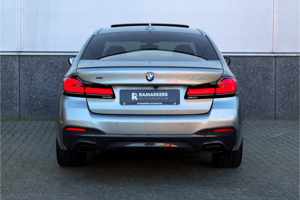 BMW 5 Serie 545e xDrive Individual Soft Close / M-zetels / Leder dashboard /