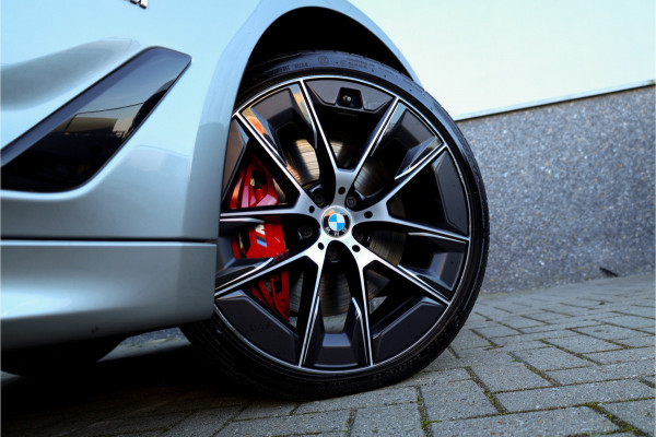 BMW 5 Serie 545e xDrive Individual Soft Close / M-zetels / Leder dashboard /