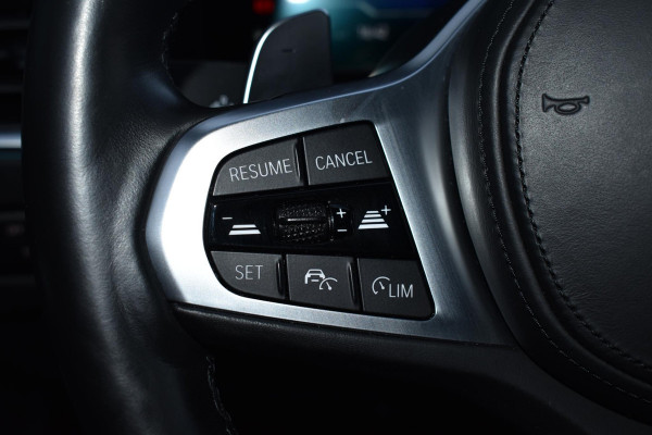 BMW 3 Serie Touring 330e 292PK Aut. M-Sport | LED | Navi | Trekhaak | Camera | Incl. garantie