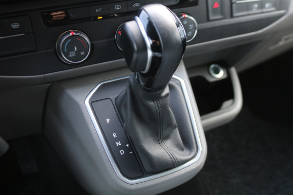 Volkswagen Transporter 2.0 TDI 150pk L2 H1 DC Bulli Automaat
