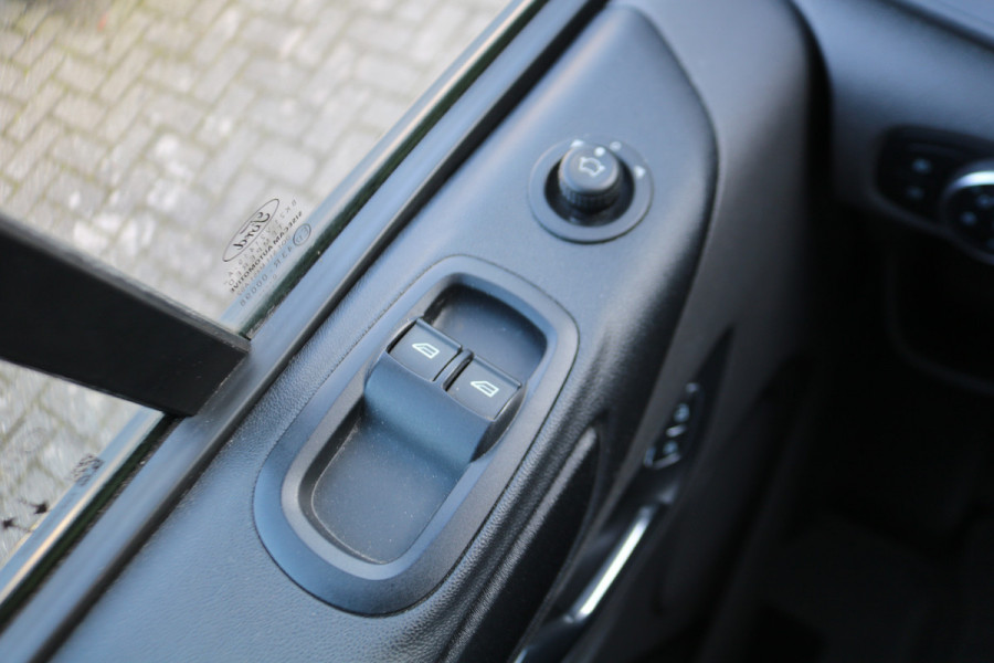 Ford Transit Custom 2.0 TDCI L1 H1 Trend Automaat