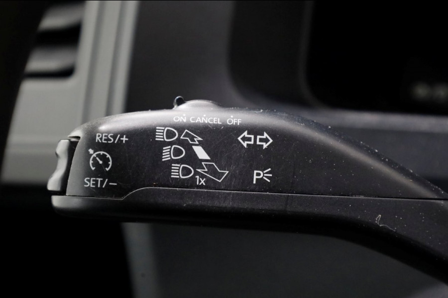 Volkswagen Transporter T6 2.0 TDI 102pk E6 L1H1 Airco/Achterklep 08-2019