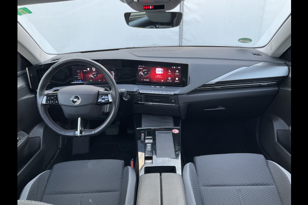 Opel Astra Sports Tourer 1.6 Turbo 260pk Hybrid PHEV Carplay Sensoren voor/achter Dab Adaptieve cruise