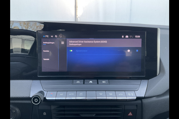 Opel Astra Sports Tourer 1.6 Turbo 260pk Hybrid PHEV Carplay Sensoren voor/achter Dab Adaptieve cruise