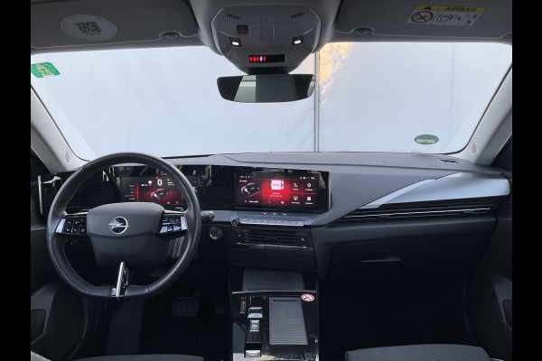 Opel Astra Sports Tourer 1.6 Turbo 260pk Hybrid PHEV Carplay Sensoren voor/achter Dab Adaptieve cruise