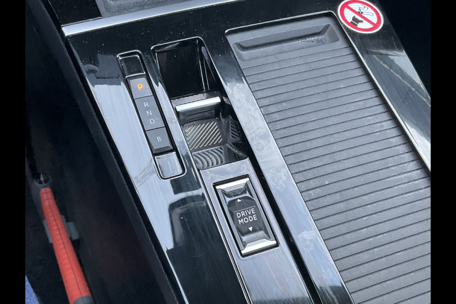 Opel Astra Sports Tourer 1.6 Turbo 260pk Hybrid PHEV Carplay Sensoren voor/achter Dab Adaptieve cruise