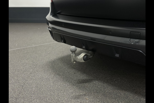 BMW X5 45e | M Sportseats | Frozen Black | Carbon | 360 Camera | Skylounce | ACC | Stoel Massage & Ventilatie | Indiv. Leder | Laser-LE Softclose | Achterasbesturing | Glasapplicatie | Displaykey | Stuur en achterbank verwarming | TH | 4-Zone | Isolatieglas | 22" | Bovag garantie.