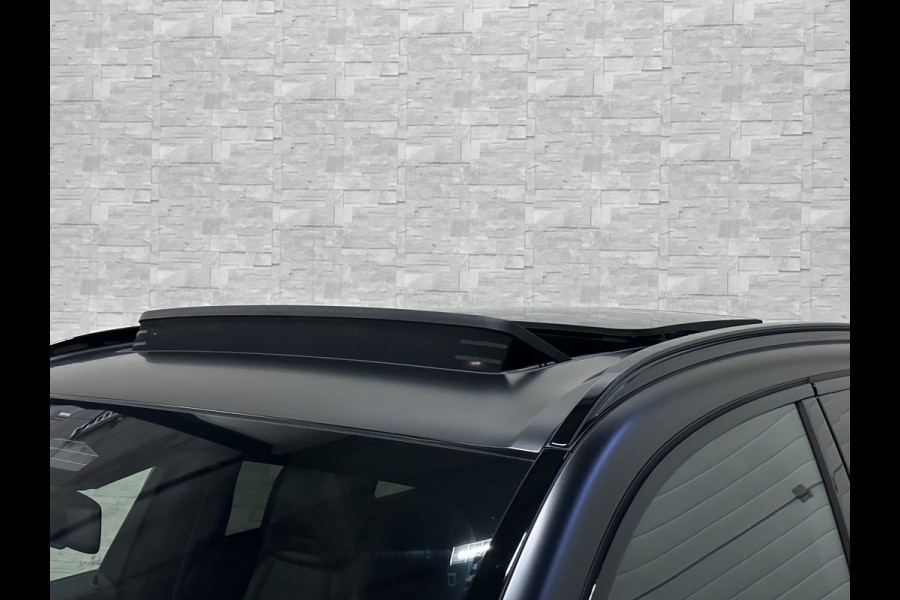 BMW X5 45e | M Sportseats | Frozen Black | Carbon | 360 Camera | Skylounce | ACC | Stoel Massage & Ventilatie | Indiv. Leder | Laser-LE Softclose | Achterasbesturing | Glasapplicatie | Displaykey | Stuur en achterbank verwarming | TH | 4-Zone | Isolatieglas | 22" | Bovag garantie.