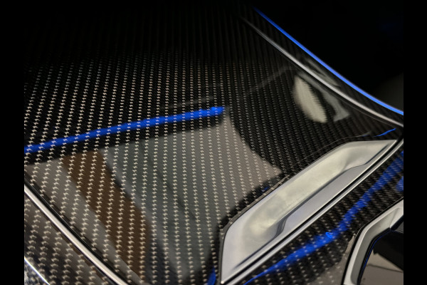 BMW X5 45e | M Sportseats | Frozen Black | Carbon | 360 Camera | Skylounce | ACC | Stoel Massage & Ventilatie | Indiv. Leder | Laser-LE Softclose | Achterasbesturing | Glasapplicatie | Displaykey | Stuur en achterbank verwarming | TH | 4-Zone | Isolatieglas | 22" | Bovag garantie.