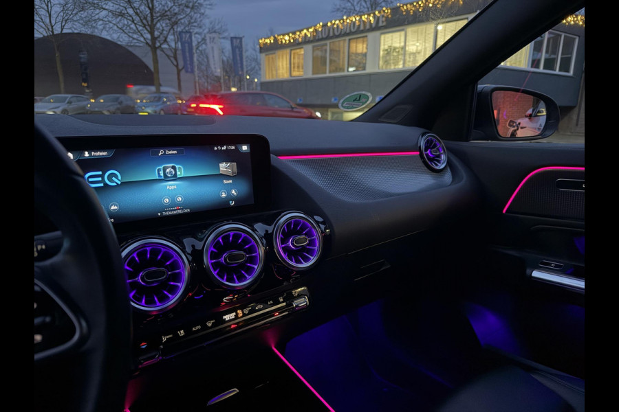 Mercedes-Benz EQA 250 Business Solution Luxury 67 kWh | SOH 96% | Ambilight | Elektr. achterklep | Stoelverwarming | Camera | Origineel Nederlandse auto | NAP | 12 mnd BOVAG garantie