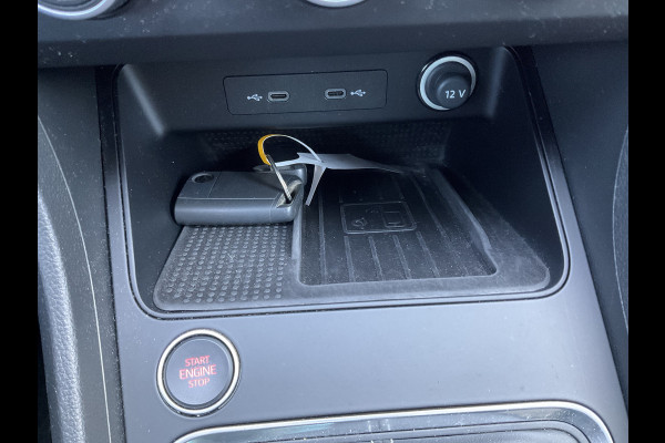 Seat Ateca 1.5 TSI Style Stoelverw. Carplay Trekhaak Business Intense