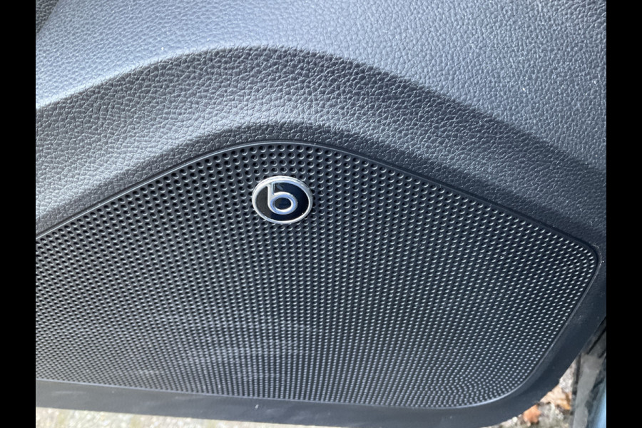 Seat Ateca 1.5 TSI Style Stoelverw. Carplay Trekhaak Business Intense