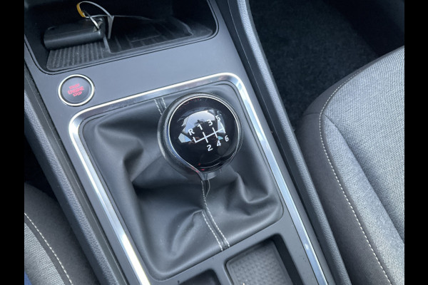 Seat Ateca 1.5 TSI Style Stoelverw. Carplay Trekhaak Business Intense