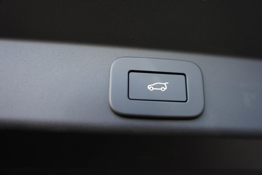 Land Rover Range Rover Sport P 460 E Dynamic HSE / 23 Inch / Perlino Leder