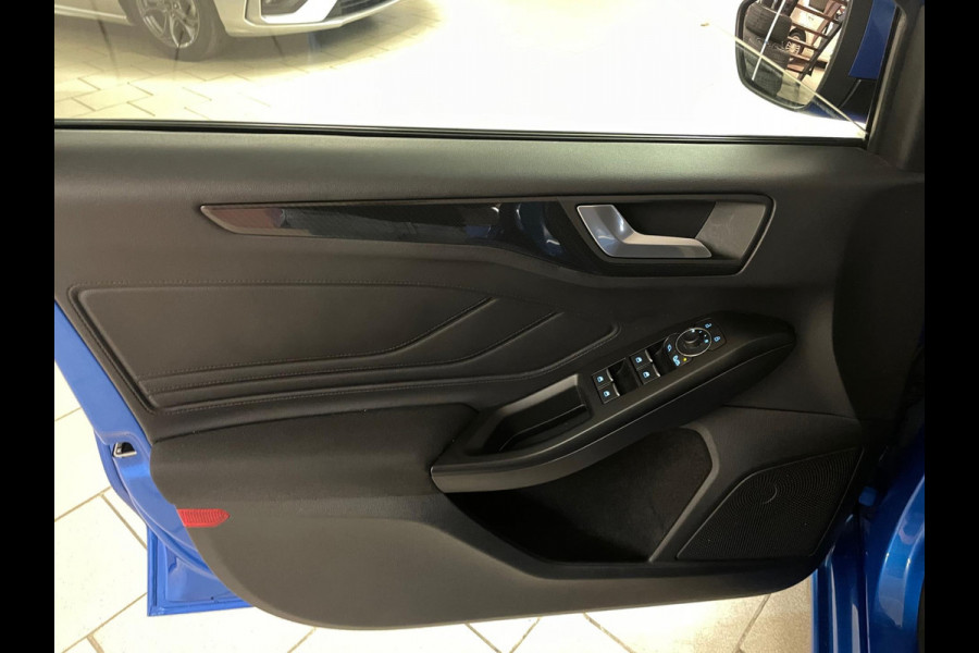 Ford FOCUS Wagon 1.0 EcoBoost Hybrid ST Line X Business AIRCO NAVI CRUISE CAMERA ELEK KLEP STOELVERW VELGEN NIEUWSTAAT