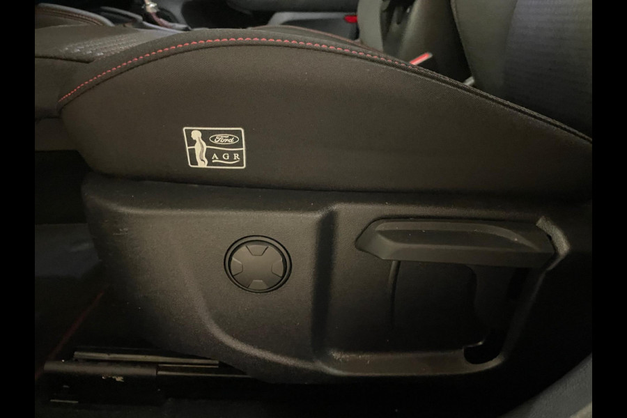 Ford FOCUS Wagon 1.0 EcoBoost Hybrid ST Line X Business AIRCO NAVI CRUISE CAMERA ELEK KLEP STOELVERW VELGEN NIEUWSTAAT