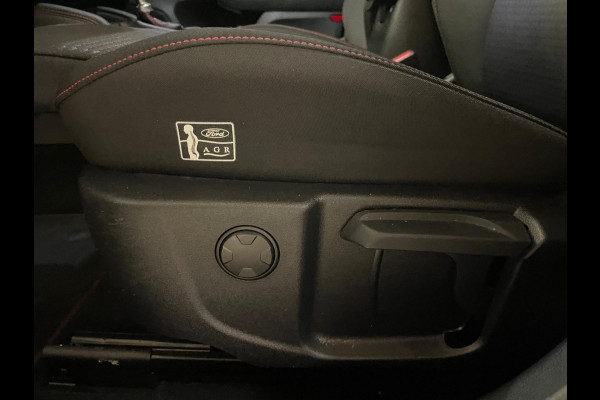 Ford FOCUS Wagon 1.0 EcoBoost Hybrid ST Line X Business AIRCO NAVI CRUISE CAMERA ELEK KLEP STOELVERW VELGEN NIEUWSTAAT