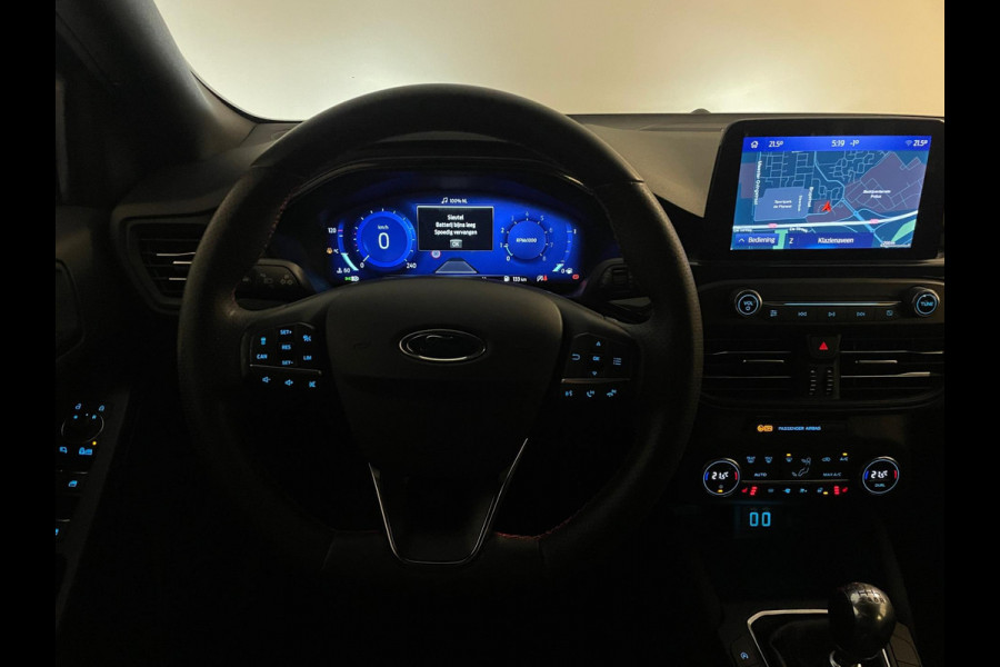 Ford FOCUS Wagon 1.0 EcoBoost Hybrid ST Line X Business AIRCO NAVI CRUISE CAMERA ELEK KLEP STOELVERW VELGEN NIEUWSTAAT