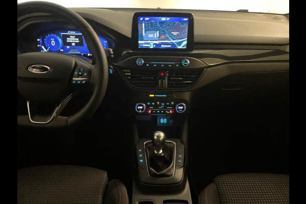 Ford FOCUS Wagon 1.0 EcoBoost Hybrid ST Line X Business AIRCO NAVI CRUISE CAMERA ELEK KLEP STOELVERW VELGEN NIEUWSTAAT