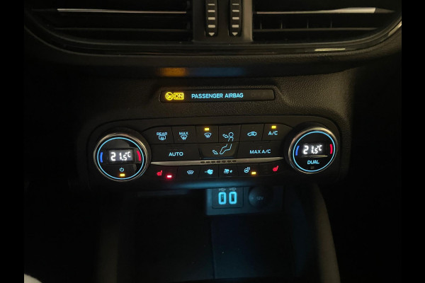 Ford FOCUS Wagon 1.0 EcoBoost Hybrid ST Line X Business AIRCO NAVI CRUISE CAMERA ELEK KLEP STOELVERW VELGEN NIEUWSTAAT