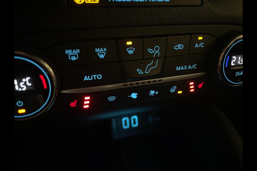 Ford FOCUS Wagon 1.0 EcoBoost Hybrid ST Line X Business AIRCO NAVI CRUISE CAMERA ELEK KLEP STOELVERW VELGEN NIEUWSTAAT