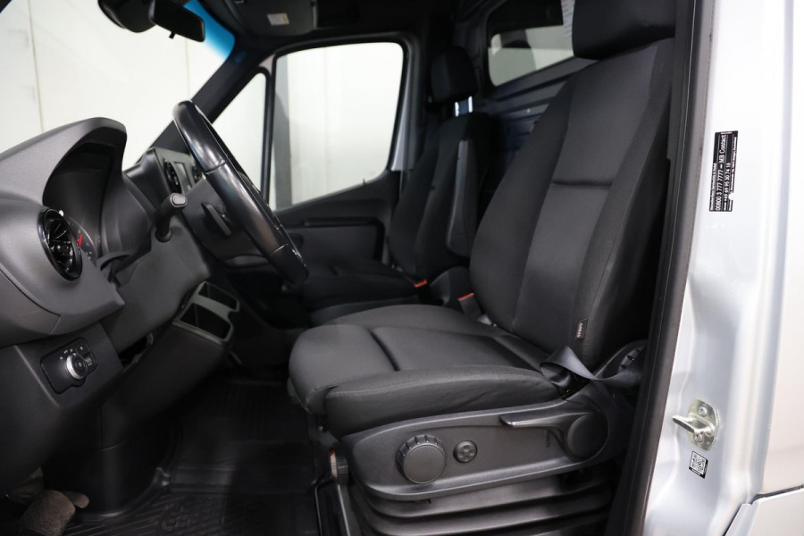 Mercedes-Benz Sprinter 317 1.9 CDI L1H1 170PK 2000KG TREKVERMOGEN