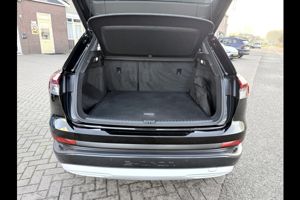 Audi Q4 e-tron 35 Advanced edition SOH 92%, Camera, Sonos Audio, Stoelverwarming, Adap. Cruise