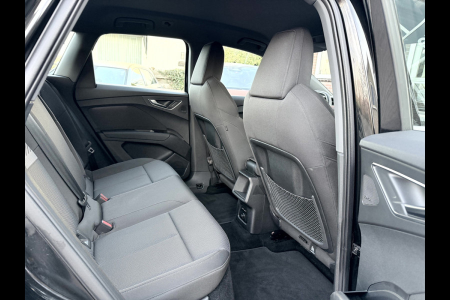 Audi Q4 e-tron 35 Advanced edition SOH 92%, Camera, Sonos Audio, Stoelverwarming, Adap. Cruise