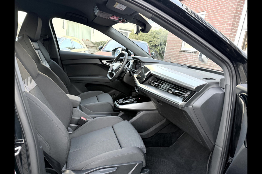 Audi Q4 e-tron 35 Advanced edition SOH 92%, Camera, Sonos Audio, Stoelverwarming, Adap. Cruise