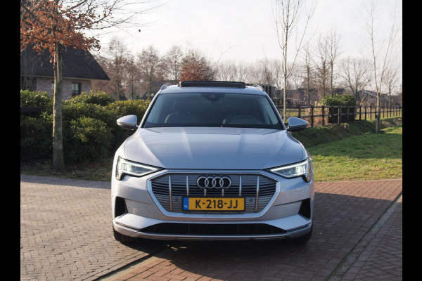 Audi e-tron 55 quattro Business edition Plus 95 kWh | SOH 96% | Panoramadak | Camera | Apple Carplay | Cruise Control |