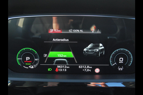 Audi e-tron 55 quattro Business edition Plus 95 kWh | SOH 96% | Panoramadak | Camera | Apple Carplay | Cruise Control |