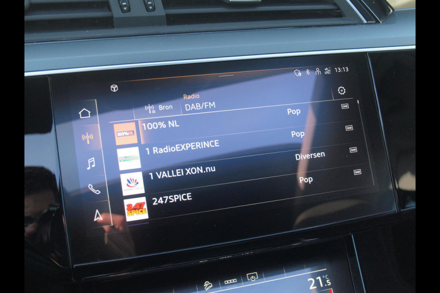 Audi e-tron 55 quattro Business edition Plus 95 kWh | SOH 96% | Panoramadak | Camera | Apple Carplay | Cruise Control |