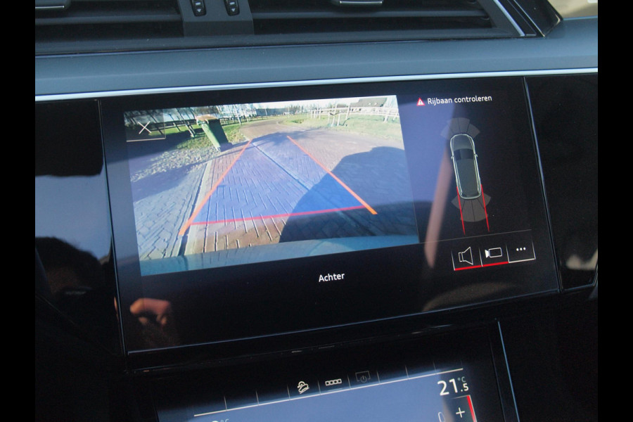 Audi e-tron 55 quattro Business edition Plus 95 kWh | SOH 96% | Panoramadak | Camera | Apple Carplay | Cruise Control |
