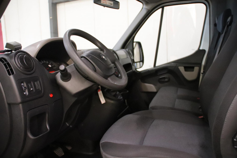Renault Master 2.3 KOELWAGEN BAKWAGEN LOWLINER