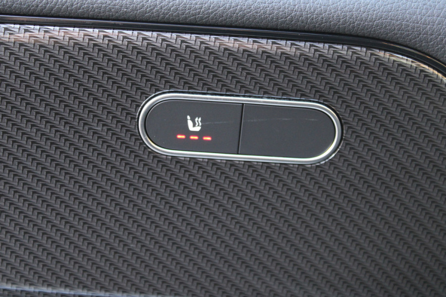 Mercedes-Benz B-Klasse 180 Business Solution AMG SPORT NAVI LED ECC ORG NL 128000KM!!!