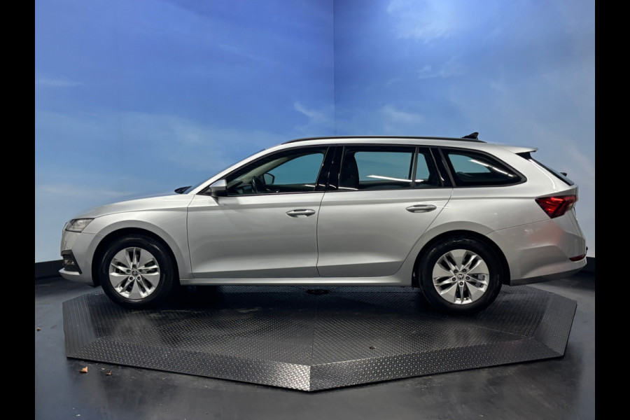 Škoda Octavia Combi 1.0 e-TSI Ambition Navi | Clima | Cruise | PDC | Trekhaak