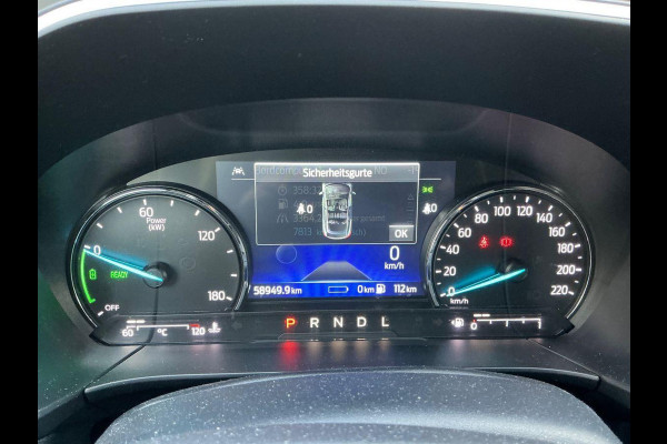 Ford Kuga 2.5 PHEV Titanium | Wegklapbare trekhaak | Navigatie | Cruise control