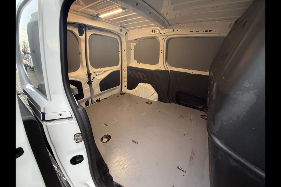 Opel Combo 1.5D L1H1 Edition CarPlay/trekhaak/navi/camera