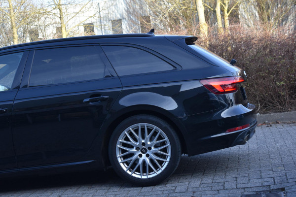 Audi A4 Avant 2.0 TFSI MHEV Sport S line black edition 3x S-line Keyless Leder Matrix