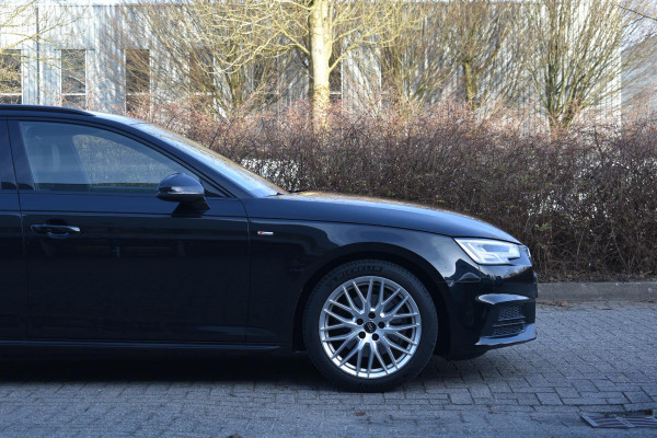 Audi A4 Avant 2.0 TFSI MHEV Sport S line black edition 3x S-line Keyless Leder Matrix