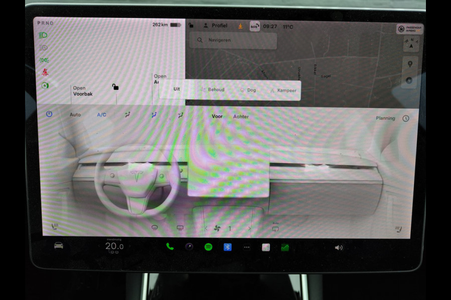 Tesla Model 3 ** GERESERVEERD** RWD SR plus 325PK SOH 91% Trekhaak Lmv 18" AutoPilot FSD Leder Panoramadak Adaptive-Cruise Camera's Elektr.-Stuur+Stoelen+Spiege Navi LED Comfortstoelen ACC DAB Voorverwarmen interieur via App Keyless One-Pedal-Drive Origineel Nederlandse Auto 1.000KG Trekgewicht