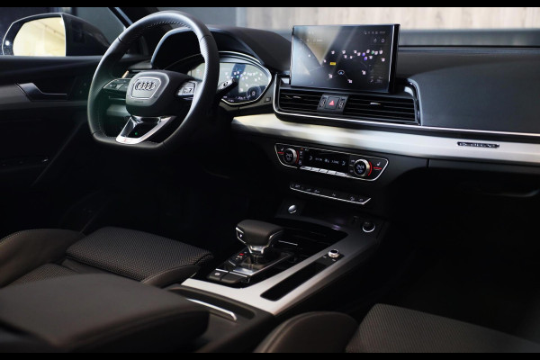 Audi Q5 Sportback 55 TFSI e Quattro SQ5 Look / FACELIFT / Carbon / Digital Cockpit / Dode Hoek / Lane Assist / Open Pano / 21 Inch
