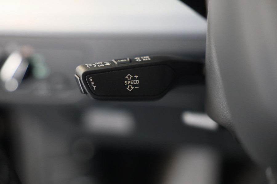 Audi Q5 Sportback 55 TFSI e Quattro SQ5 Look / FACELIFT / Carbon / Digital Cockpit / Dode Hoek / Lane Assist / Open Pano / 21 Inch