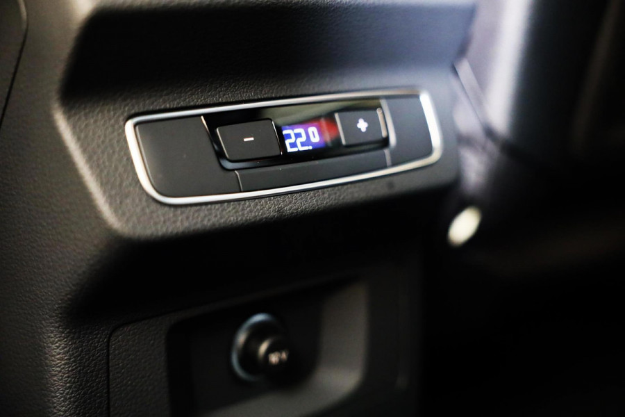 Audi Q5 Sportback 55 TFSI e Quattro SQ5 Look / FACELIFT / Carbon / Digital Cockpit / Dode Hoek / Lane Assist / Open Pano / 21 Inch