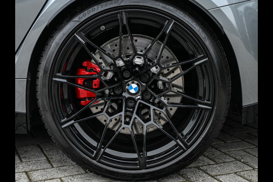 BMW 3 Serie M3 xDrive Competition · NL Auto · Harman Kardon · Memory seats · Carbon interieur delen · Ambiance sfeer verlichting