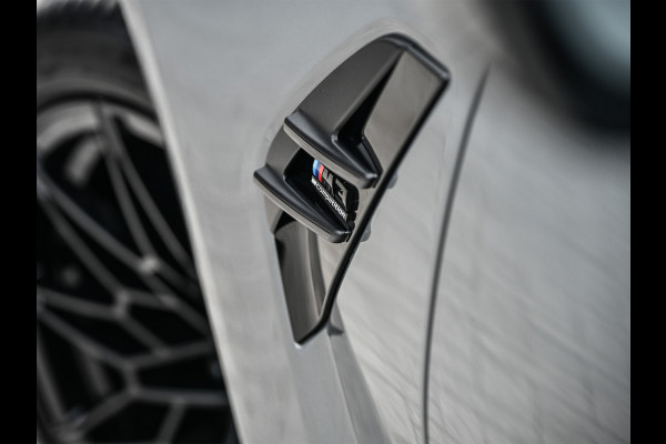 BMW 3 Serie M3 xDrive Competition · NL Auto · Harman Kardon · Memory seats · Carbon interieur delen · Ambiance sfeer verlichting